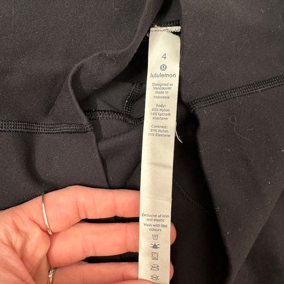 Lululemon leggings - Picture 2 of 4